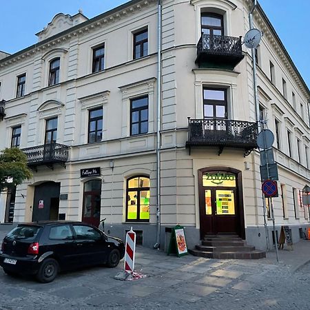 Apartamenty Luczkowskiego Z Widokiem Na Studnie 4 Chelm Exterior photo